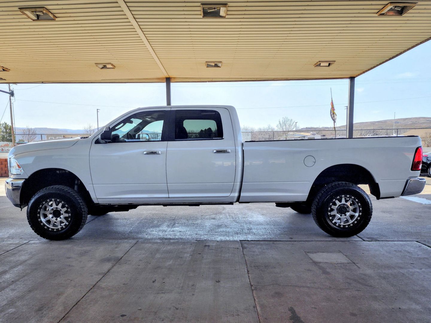 ram ram 2500 pickup 2018 3C6UR5JL5JG402176 image ram ram 2500 pickup 2018 3C6UR5JL5JG402176 image